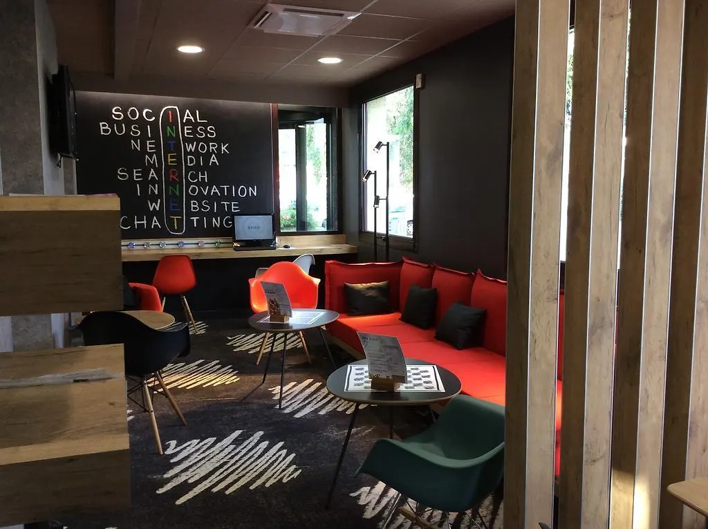 Ibis Chambery Hotel