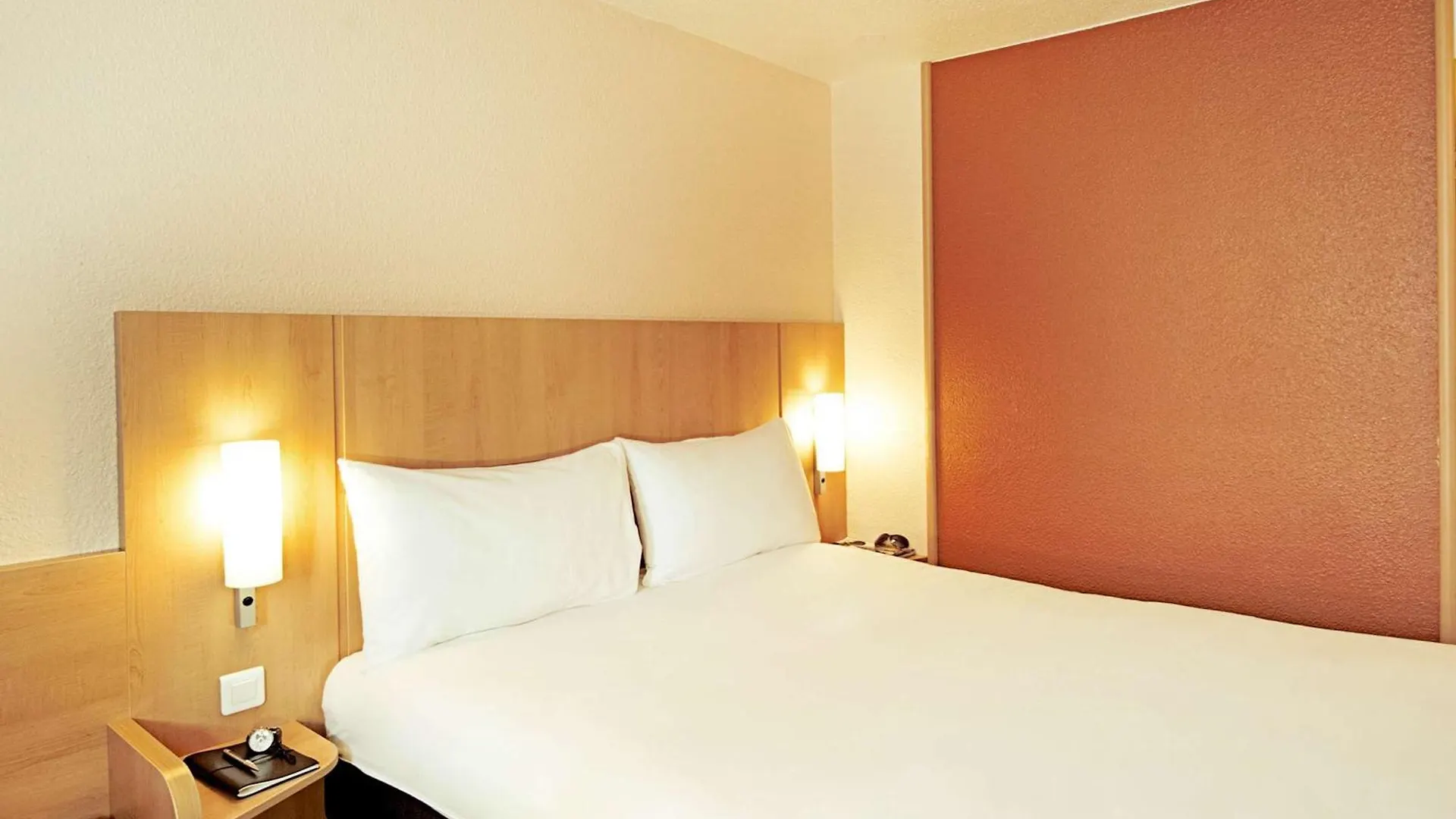 Ibis Chambery Hotel