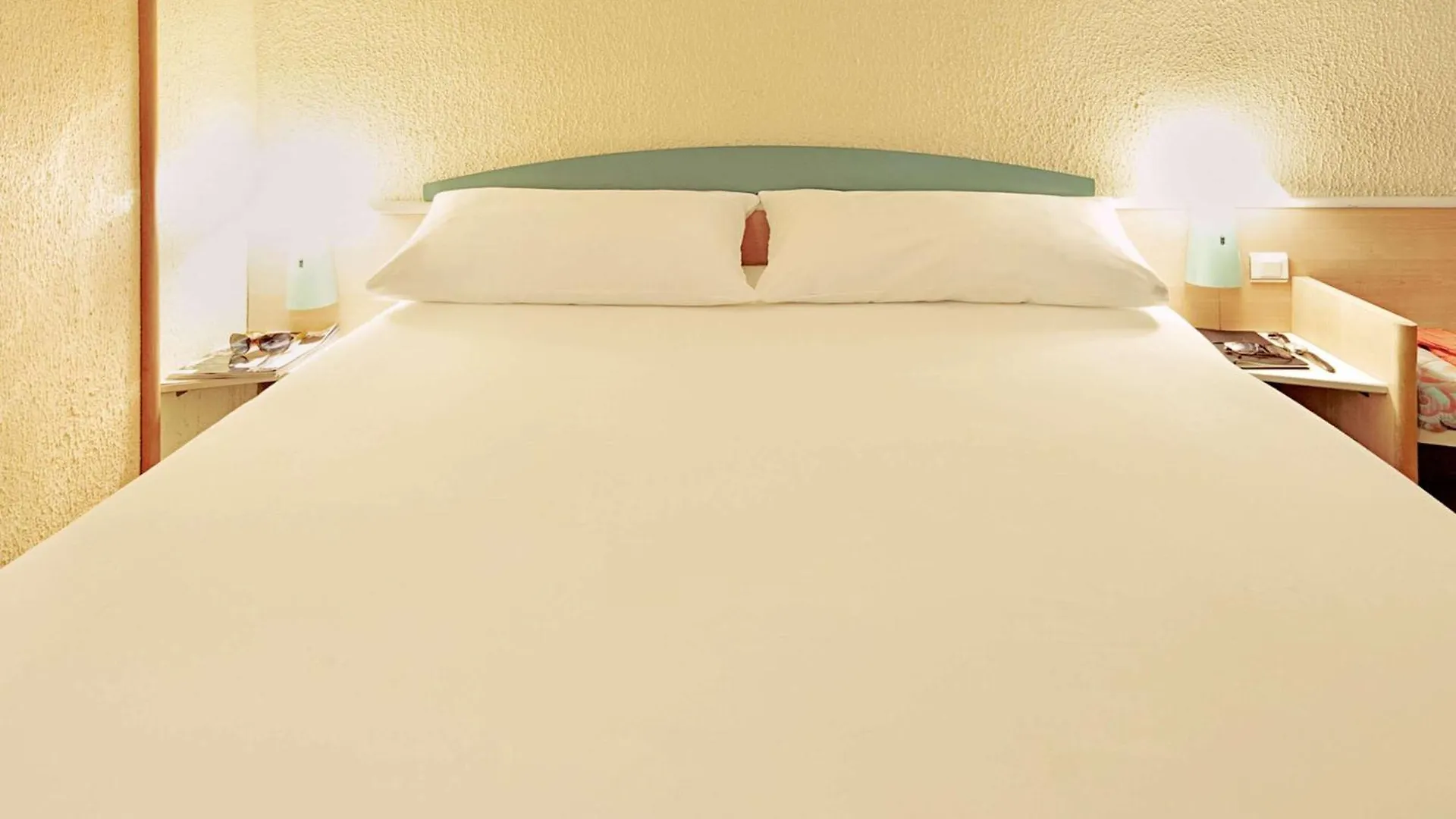 Ibis Chambery Hotel 3*,