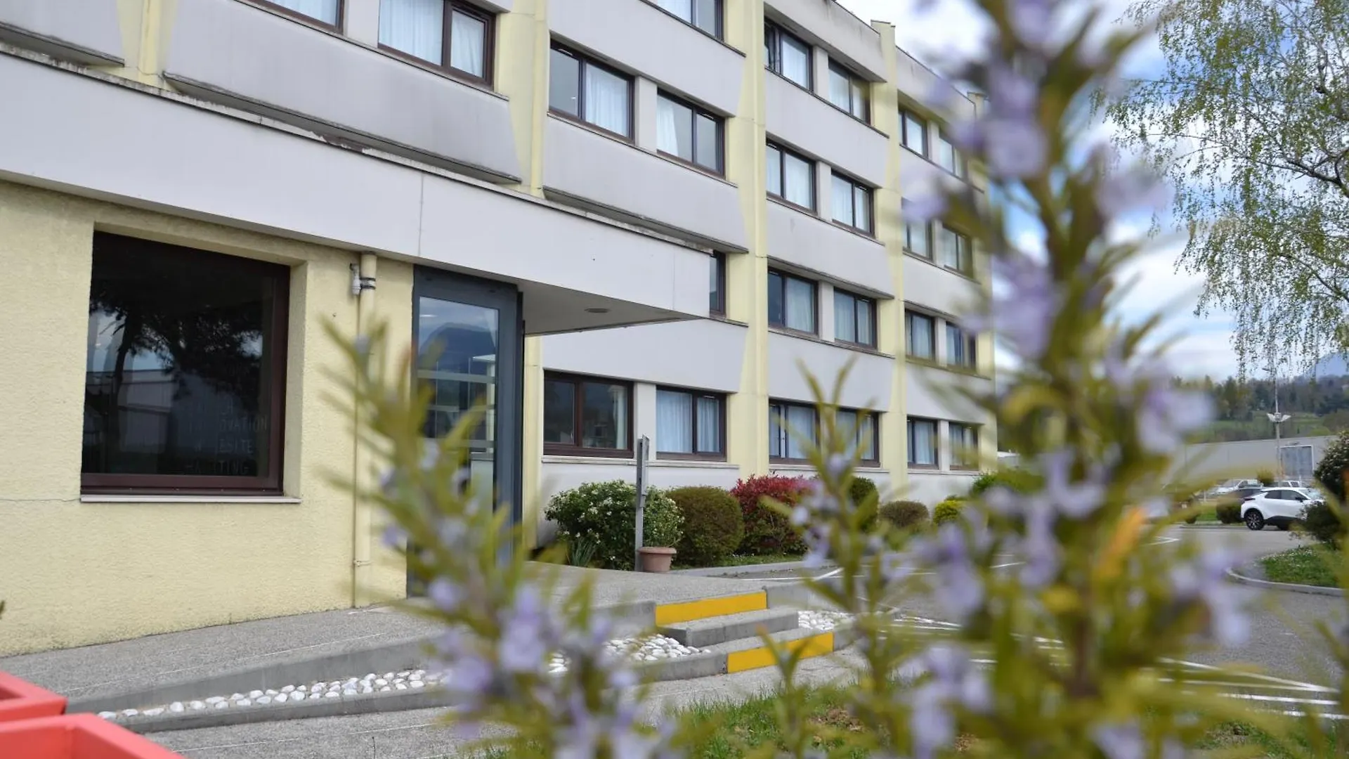 Ibis Chambery Hotel